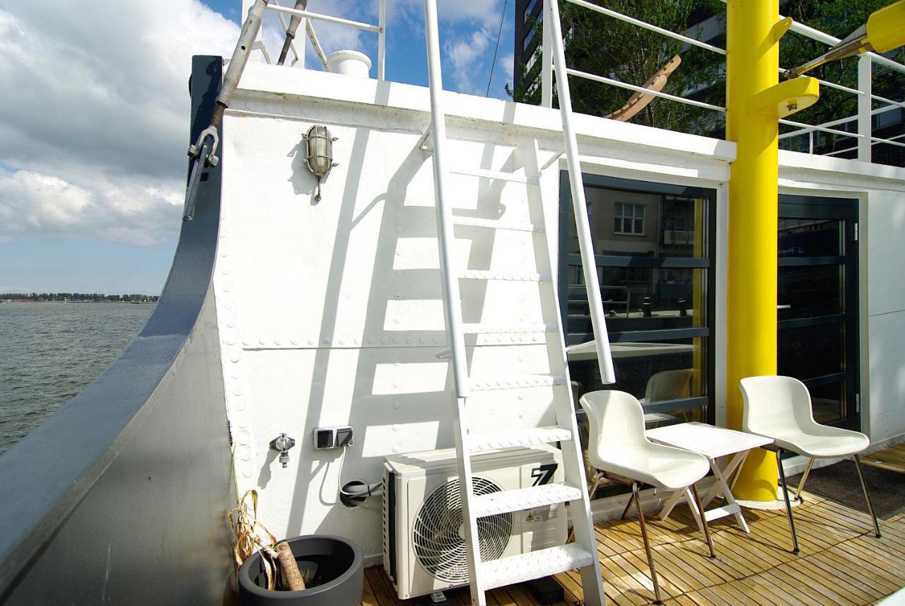 Hotel Magnificent Houseboat With A Stunning View! à Amsterdam Extérieur photo